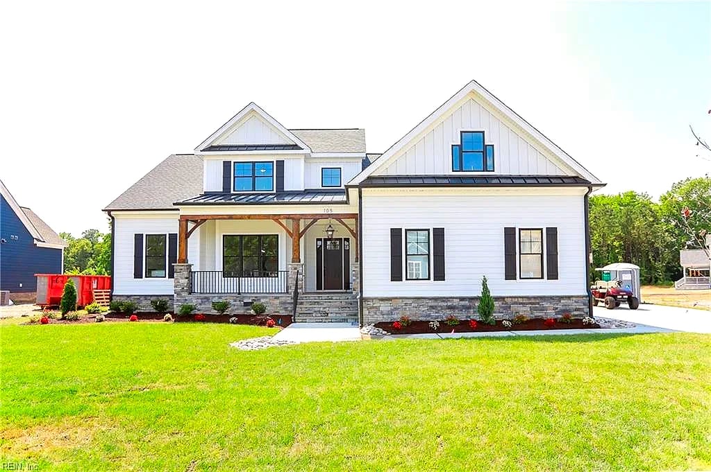 132 Breezy Point DR, YORKTOWN VA 23692