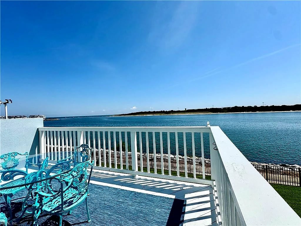 9508 Bay Front DR, NORFOLK VA 23518