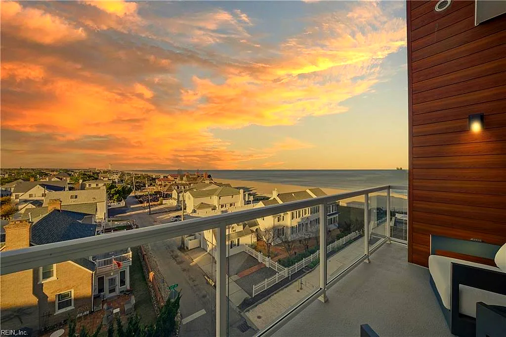 104 42nd ST #411, Virginia Beach — 3 bed Residential, 1,923 sqft