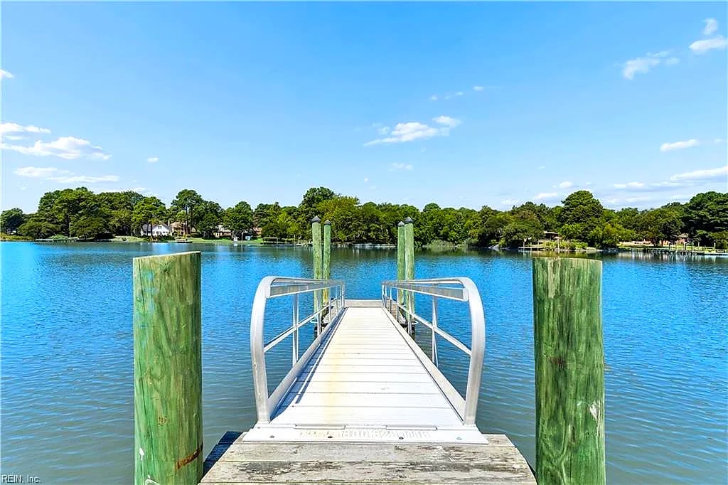 557 Westport St NONE, NORFOLK VA 23505
