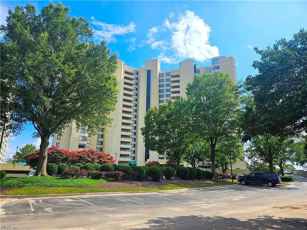 7505 River RD #3C, NEWPORT NEWS VA 23607