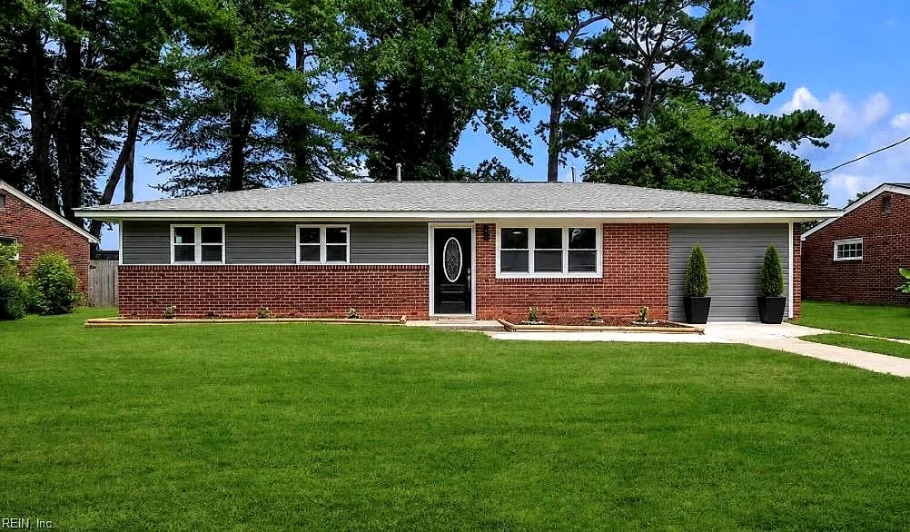 1109 Santeetlah AVE, CHESAPEAKE VA 23325