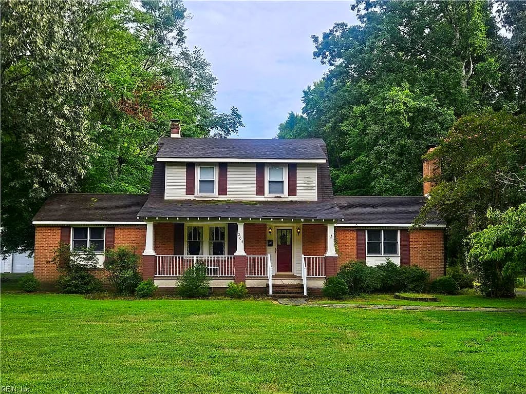 204 Deep Creek RD, Newport News — 4 bed Residential, 1,764 sqft