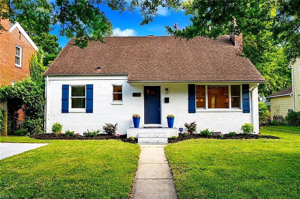 1129 Lexan AVE, NORFOLK VA 23508