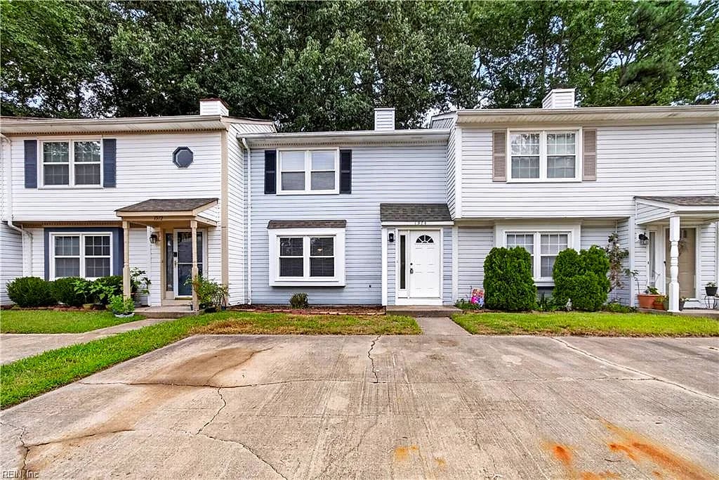 1974 Woodgate ARCH, CHESAPEAKE VA 23320