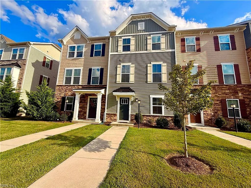 160 Spring Grove WAY, SMITHFIELD VA 23430