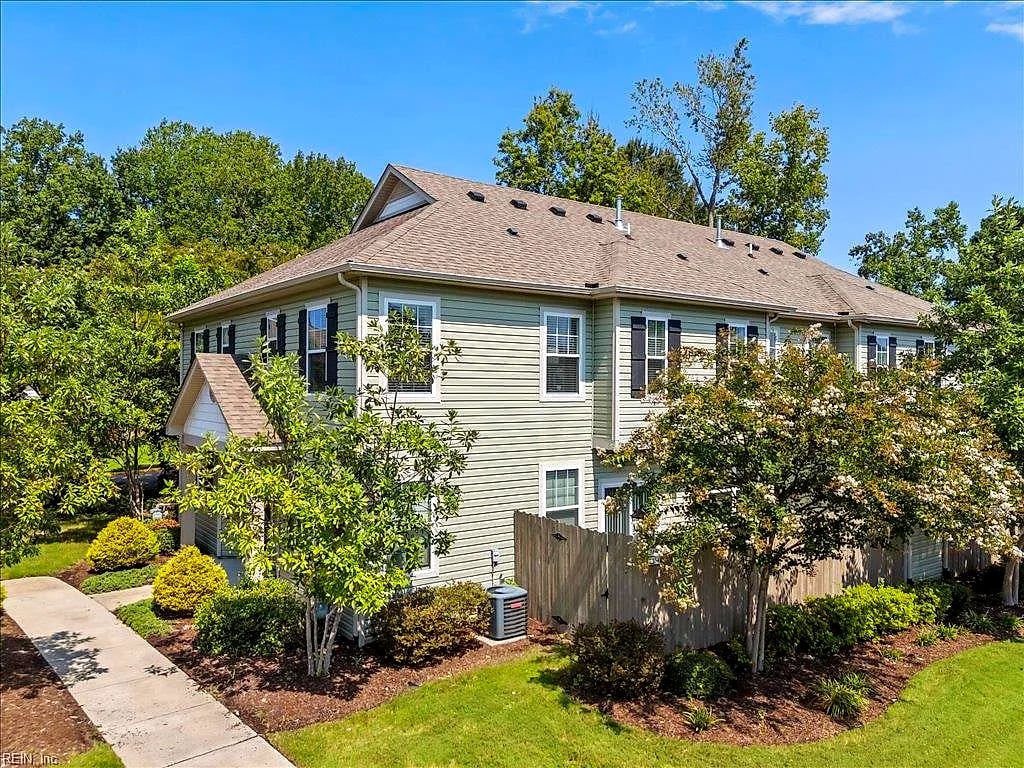 2454 Whitman ST, CHESAPEAKE VA 23321