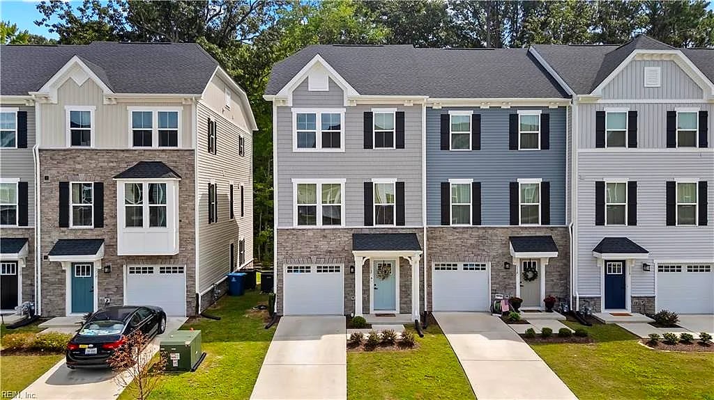 112 Pocosin PATH, POQUOSON VA 23662
