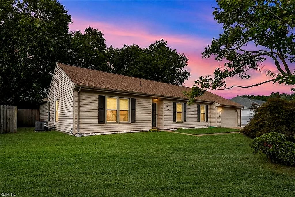1145 Warner Hall DR, VIRGINIA BEACH VA 23454