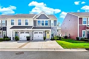 1621 Songbird LN, CHESAPEAKE VA 23323