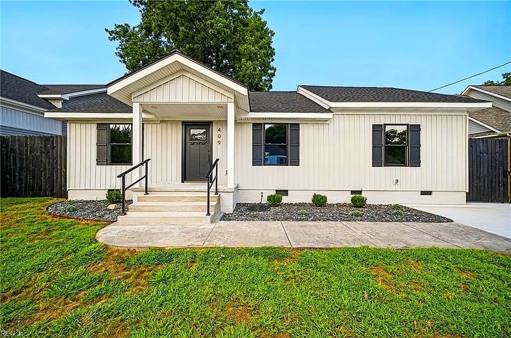 409 Sharp ST, VIRGINIA BEACH VA 23452