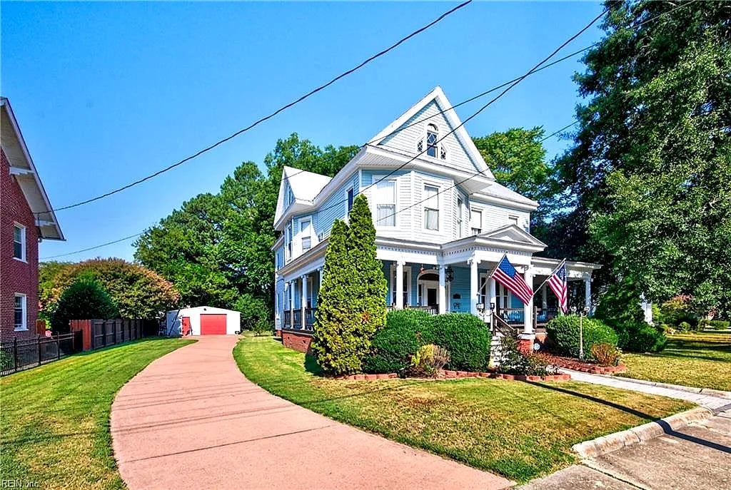 207 S Broad ST, SUFFOLK VA 23434