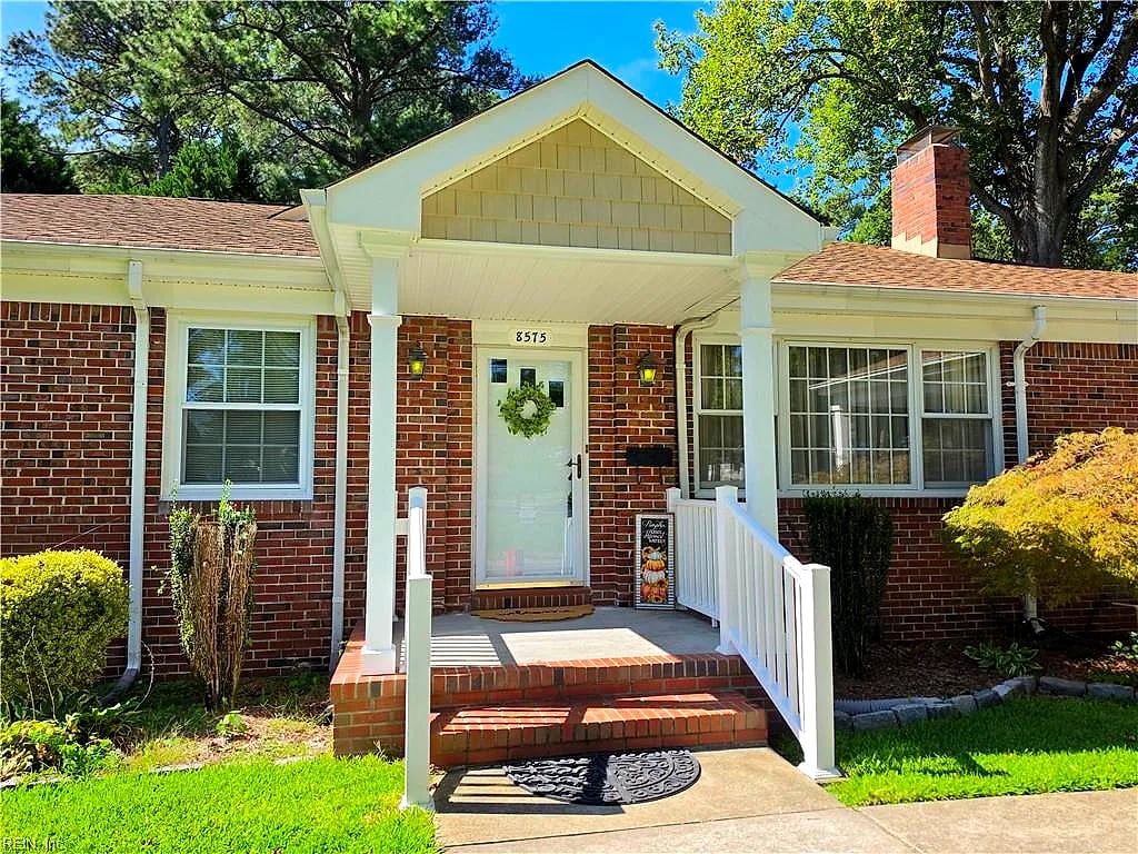 8575 Circle DR, Norfolk — 4 bed Residential, 2,098 sqft