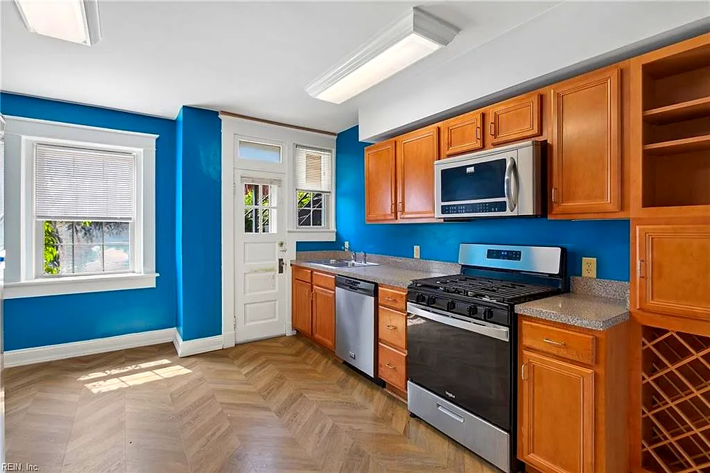 913 Spotswood AVE #1, NORFOLK VA 23517