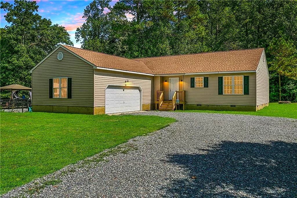 3313 Chickahominy RD, TOANO VA 23168