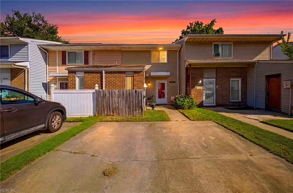 5642 Gregory CT, PORTSMOUTH VA 23703