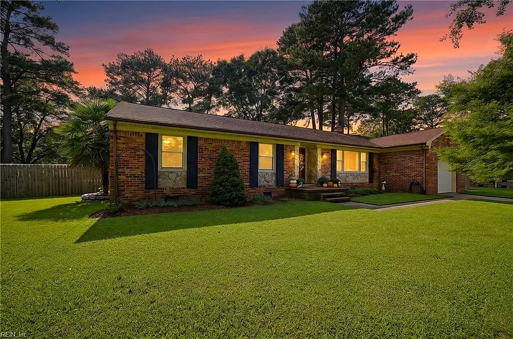 1901 Lisbon RD, CHESAPEAKE VA 23321