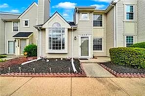 379 Lees Mill DR, NEWPORT NEWS VA 23608