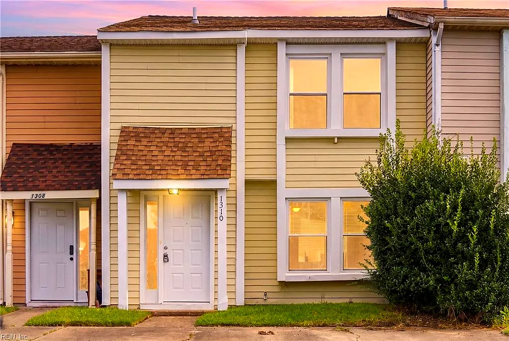1310 Westmoreland Ct, Virginia Beach, VA