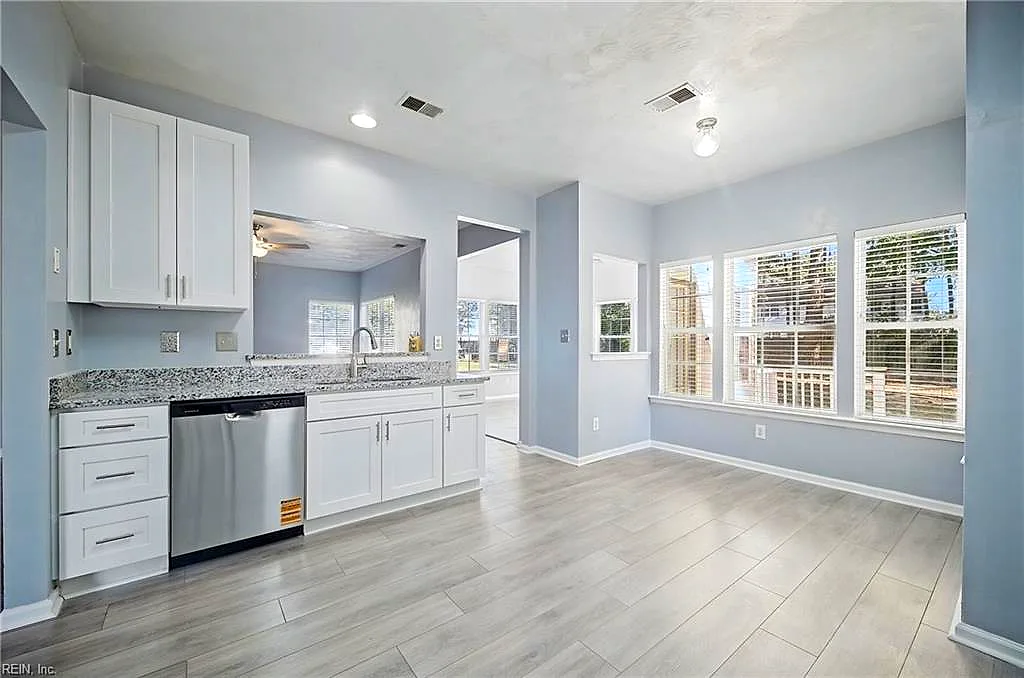 1459 Lipton CIR, SUFFOLK VA 23434