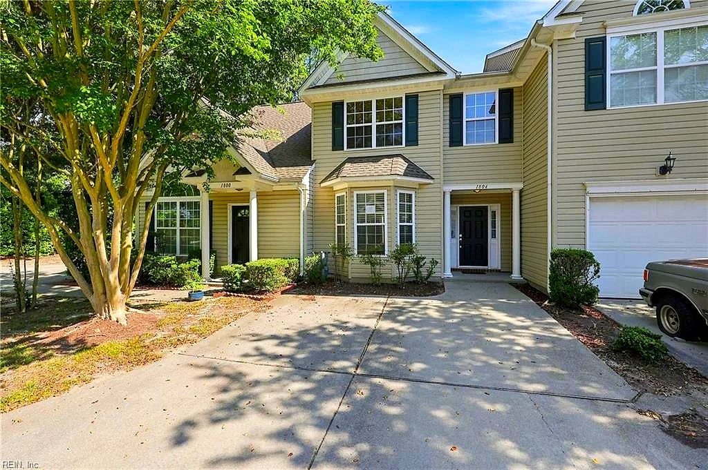 1804 Mizzen LN, VIRGINIA BEACH VA 23454