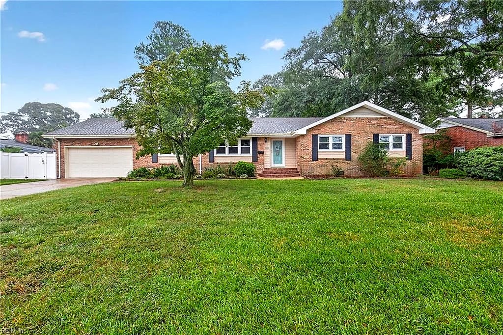 5333 Academy Rd, Virginia Beach, VA