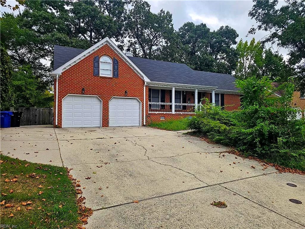 3975 Long Point BLVD, PORTSMOUTH VA 23703