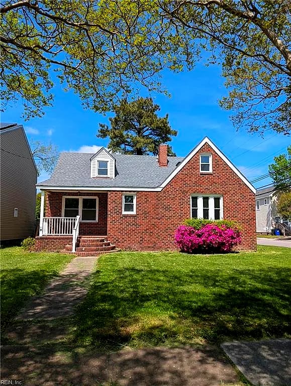 2630 Woodland Ave, Norfolk, VA