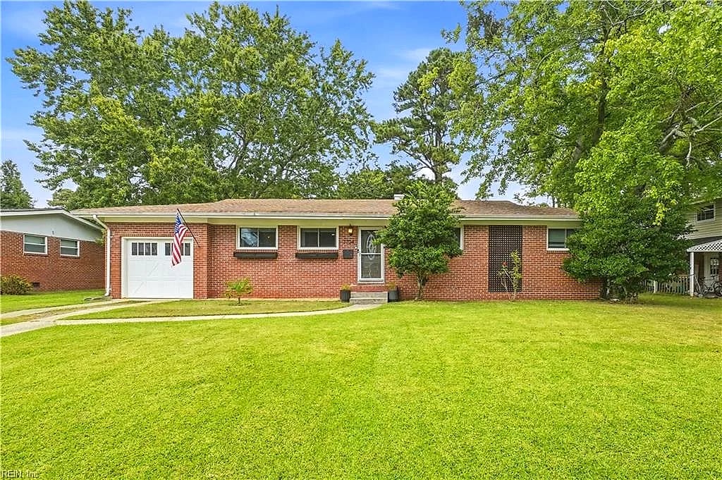 3704 Marilyn Ln, Virginia Beach, VA