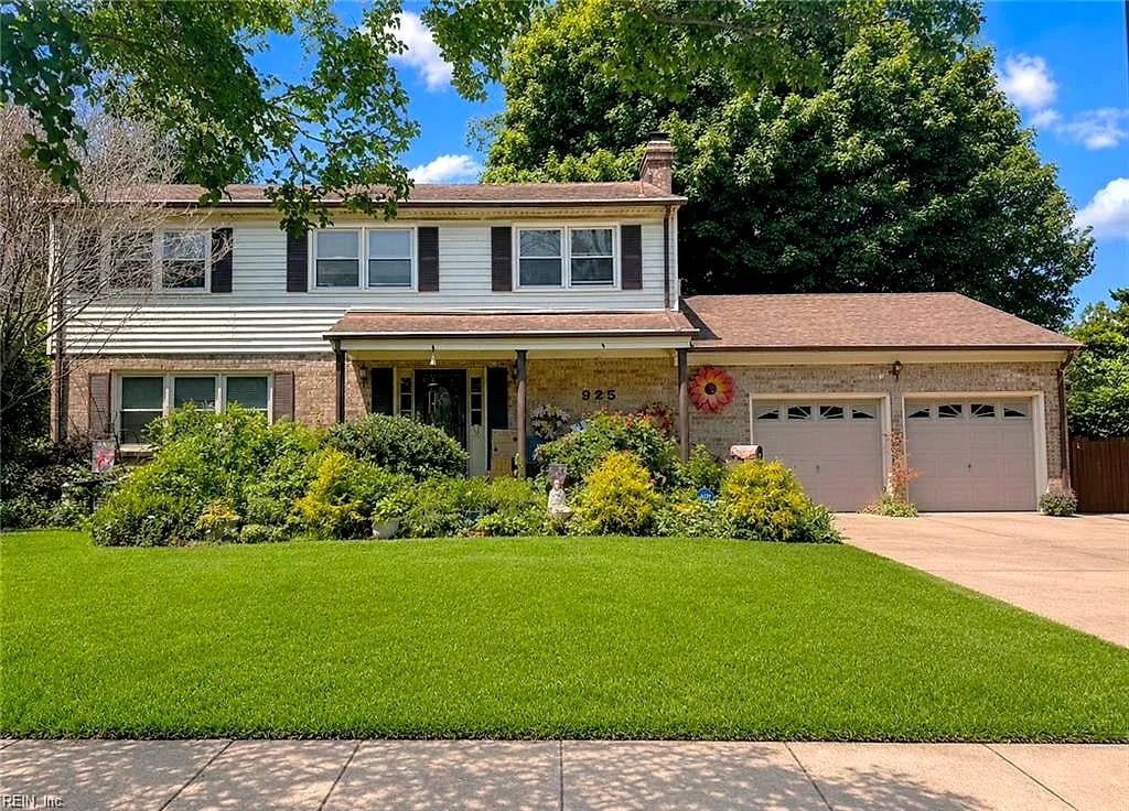 925 Amherst Ln, Virginia Beach, VA