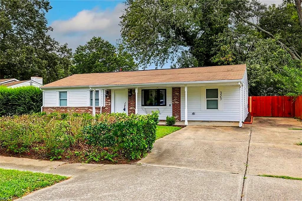 325 Appian Ave, Virginia Beach, VA
