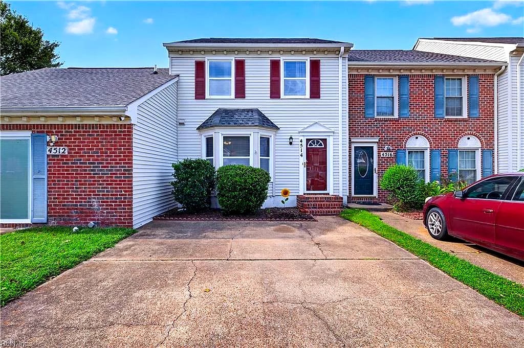 4514 Renwood CT, VIRGINIA BEACH VA 23462