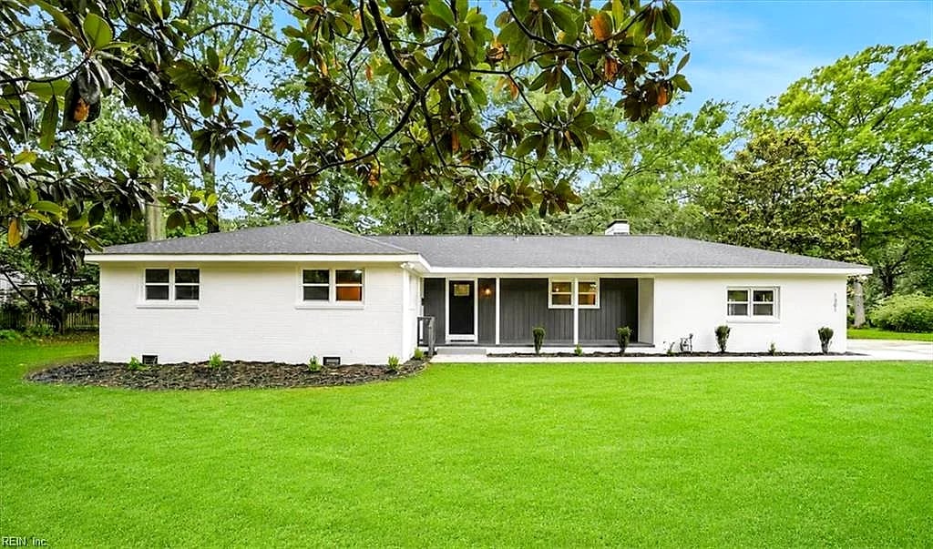 1301 Lakeside RD, VIRGINIA BEACH VA 23455