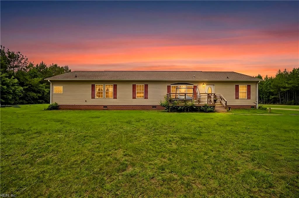 9025 Mill Swamp RD, Smithfield — 6 bed Residential, 2,356 sqft