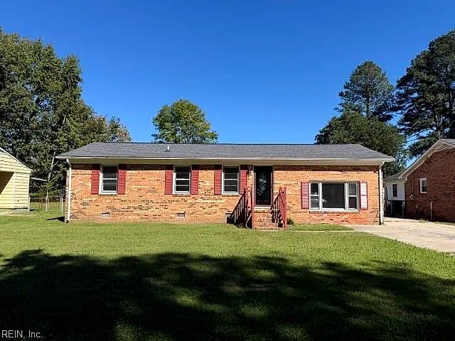 325 Harrison ST, FRANKLIN VA 23851