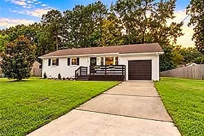 138 W Royce DR, CHESAPEAKE VA 23322