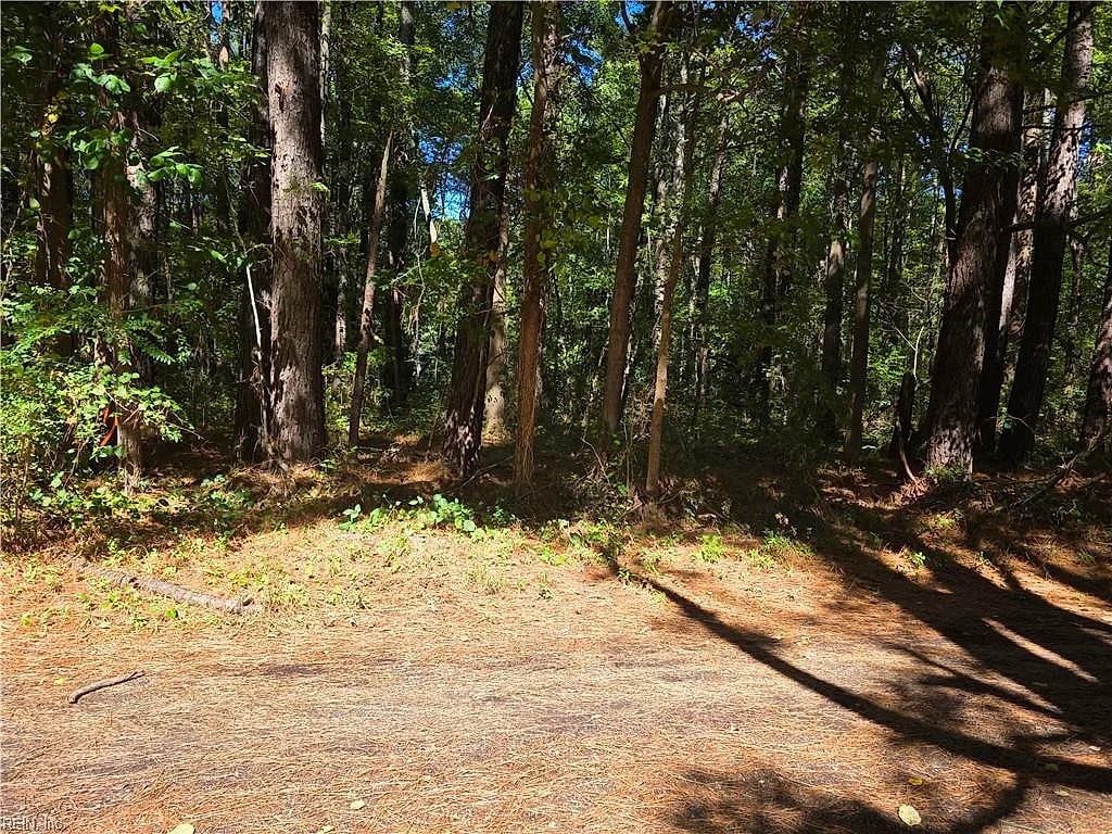 00 Mobjack LN, HAYES VA 23072