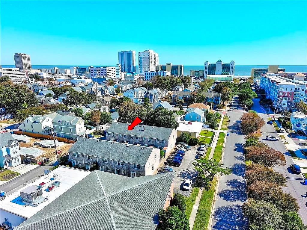 407 25th ST #104, VIRGINIA BEACH VA 23451