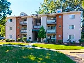 12869 Daybreak CIR, NEWPORT NEWS VA 23602