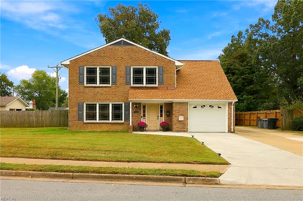 1060 Windjammer Dr, Hampton, VA