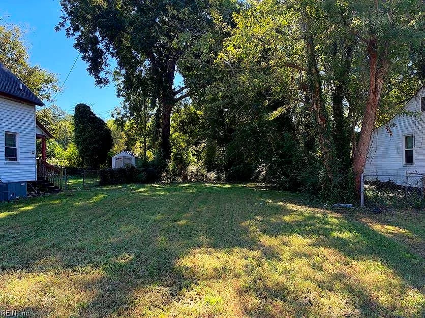 98 Manly St, Portsmouth, VA