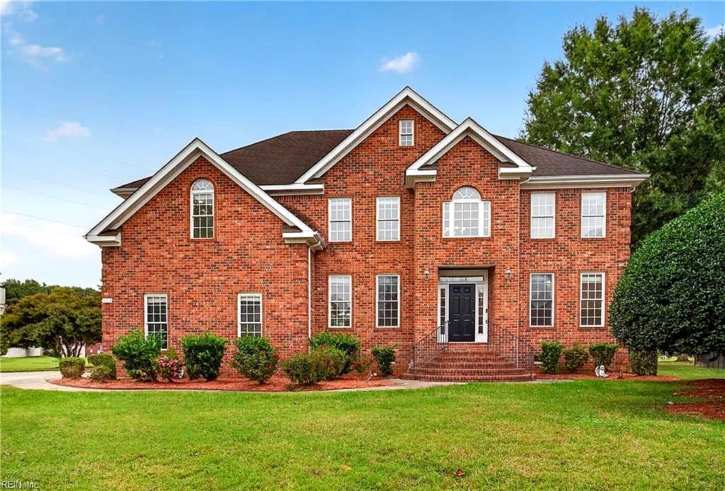 603 Oxbow Ct, Chesapeake, VA