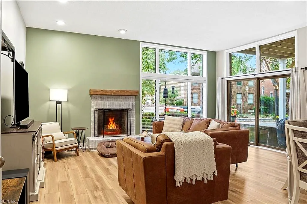 696 Mowbray ARCH #410, NORFOLK VA 23507, Norfolk, VA 23507 — home for sale in Ghent