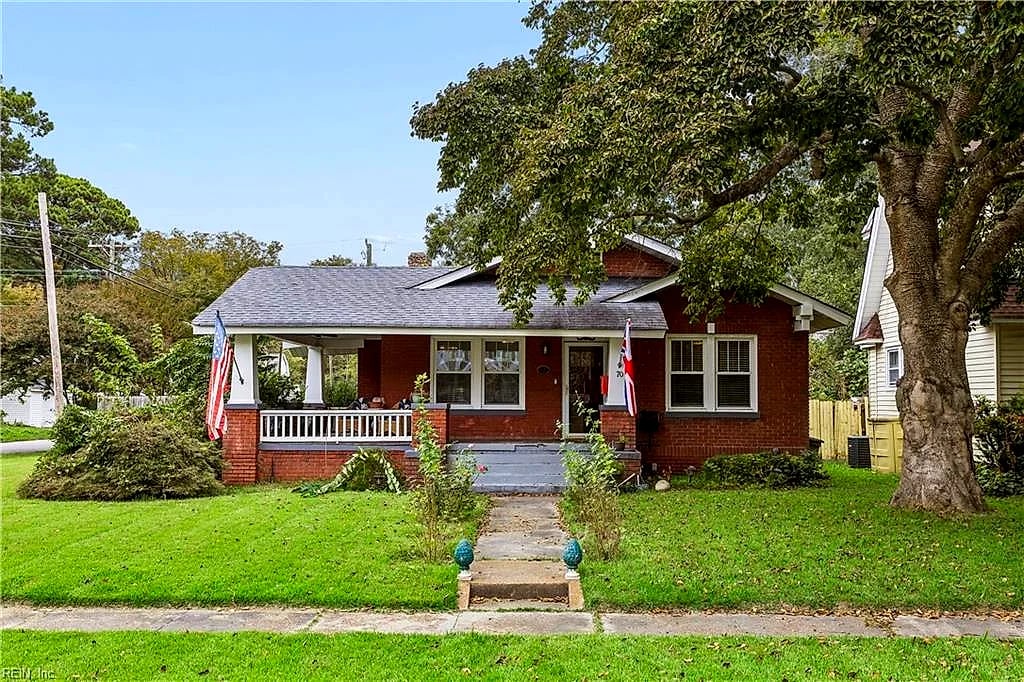 70 Cherry Ave, Hampton, VA