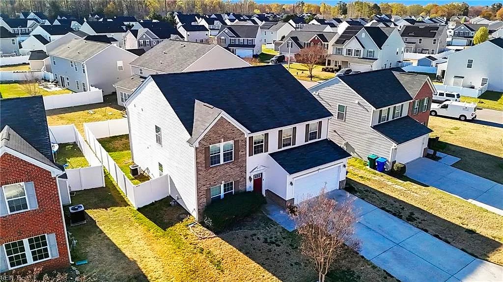 589 Leonard Ln, Newport News, VA
