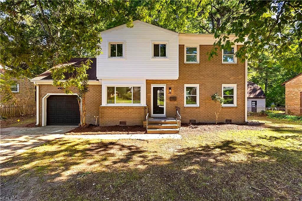 20 Meadow Creek Dr, Newport News, VA