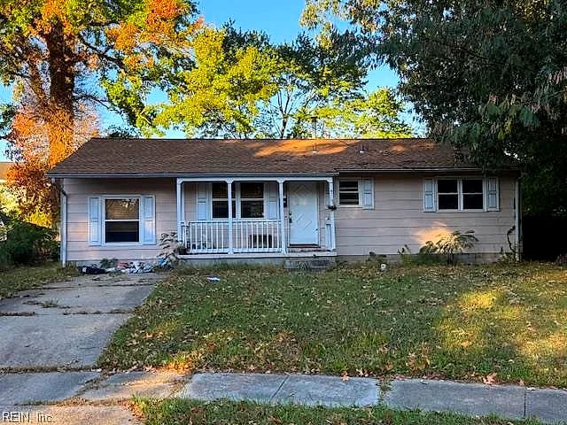 4600 Lind St, Norfolk, VA
