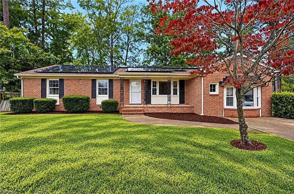 918 Arnett Dr, Newport News, VA