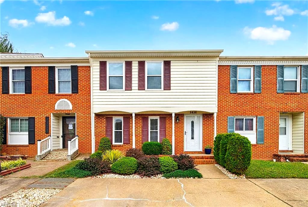 1416 Canadian Ct, Virginia Beach, VA