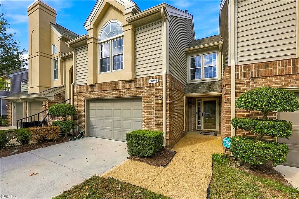 1095 Hanson Way, Virginia Beach, VA